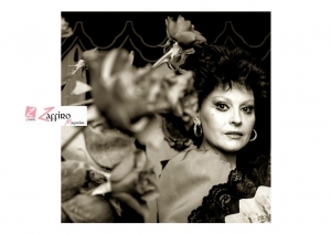 L'ultimo canto di Angela Luce: addio alla voce di Napoli che incant&ograve; i grandi del Novecento e segn&ograve; un'epoca tra cinema, teatro e musica