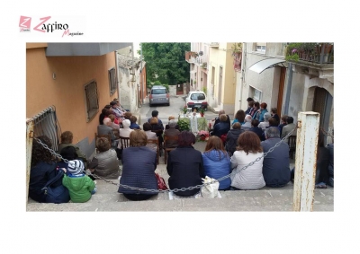 Mese di Maggio…quando nelle case si faceva l’altarino alla Madonna.
