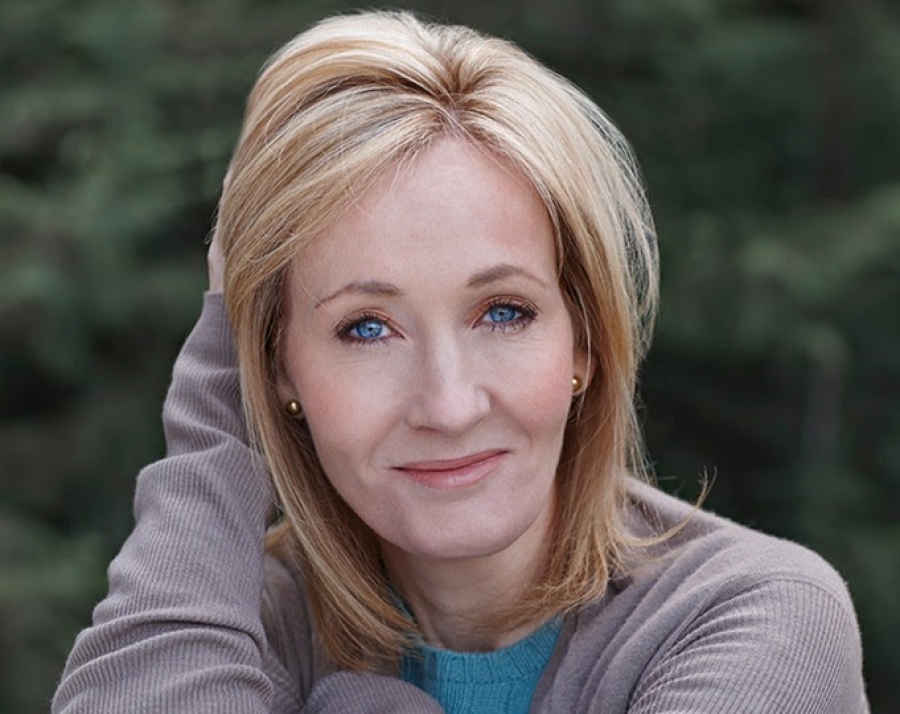 Rowling, accuse di transfobia: &quot;Io vittima di abusi&quot;